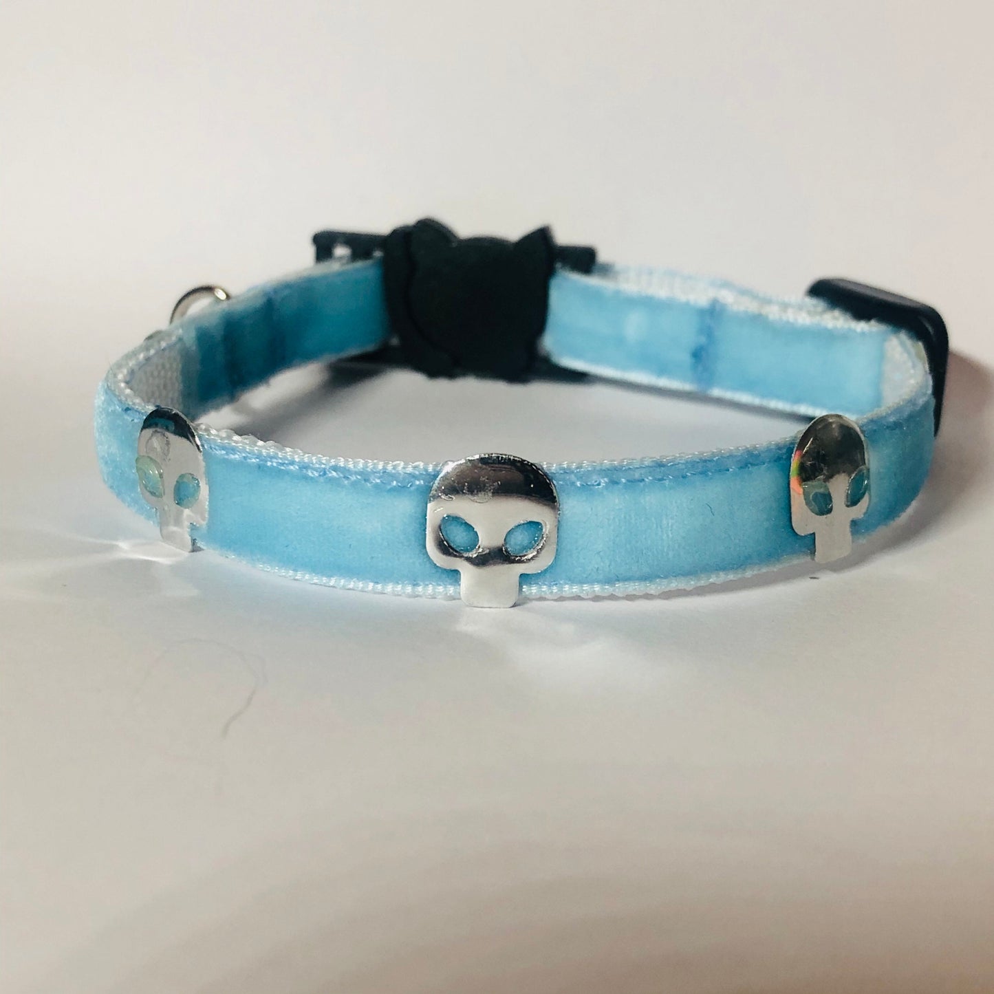 Cat Collar - Baby Blue Velvet Goth Kitty Safety Collar with Bell