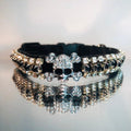 Samtenes Halsband für Katzen mit Kristall-Totenkopf und Glöckchen