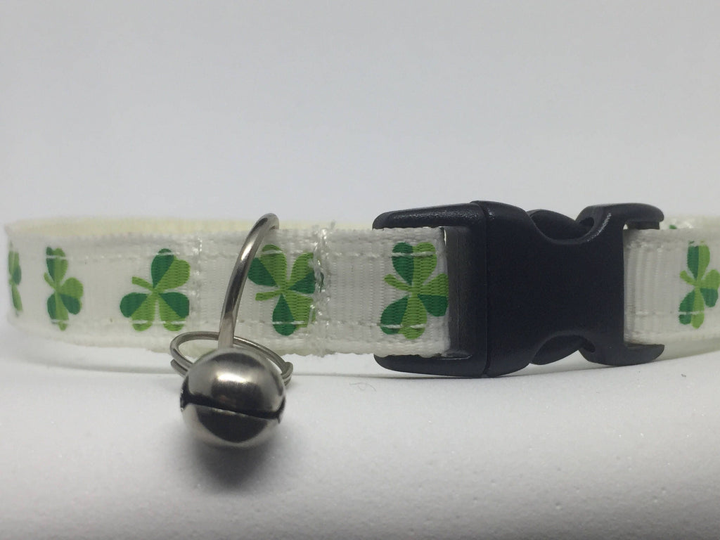 White Shamrock Cat Collar