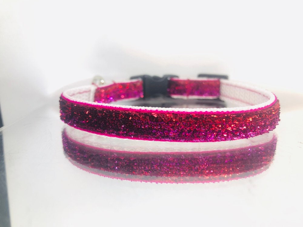 Glitzer-Lametta-Katzenhalsband in Pink mit Sicherheitsverschluss