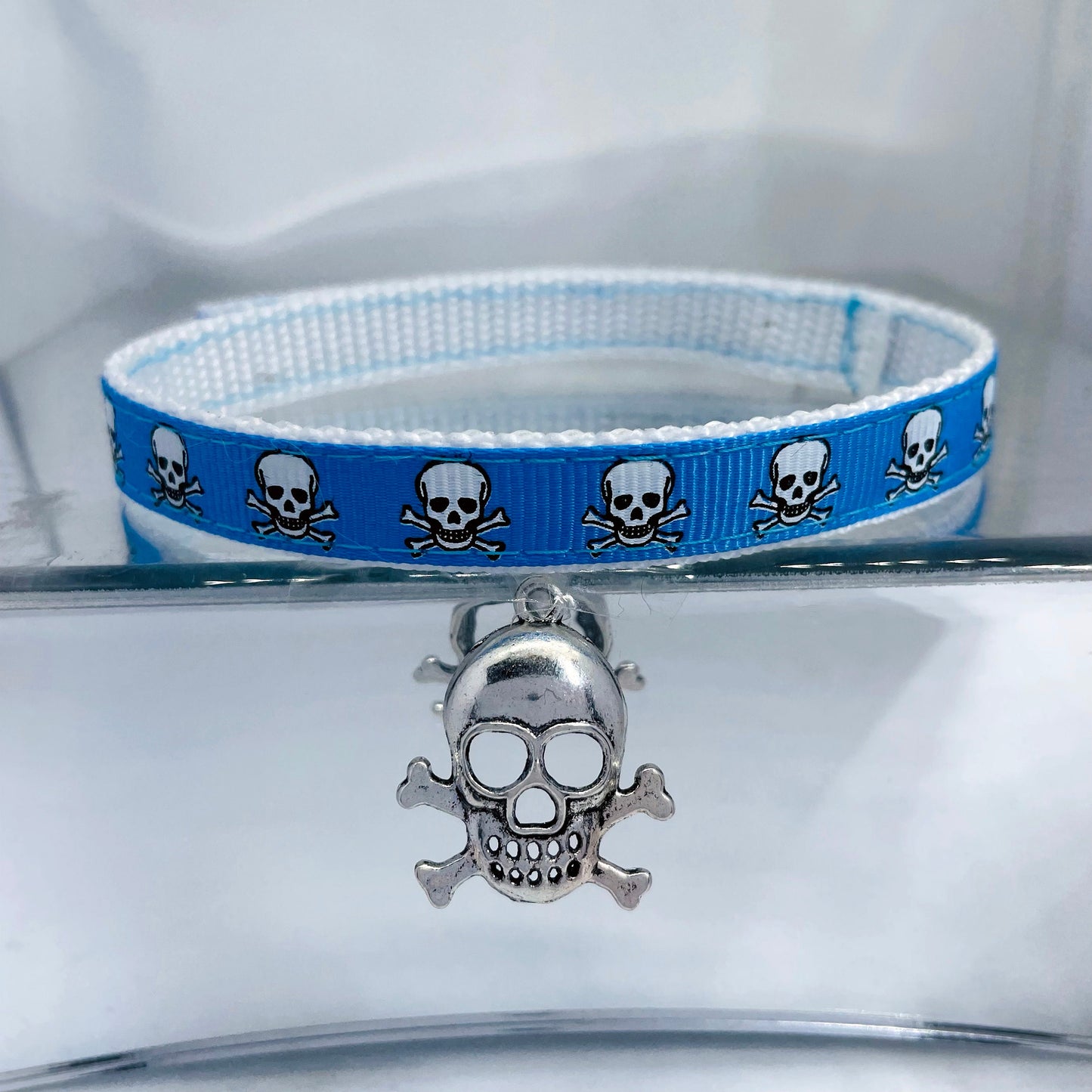 Bright Blue Skulls Cat Collar, Kitten Safe Breakaway Collar and Skull Charm
