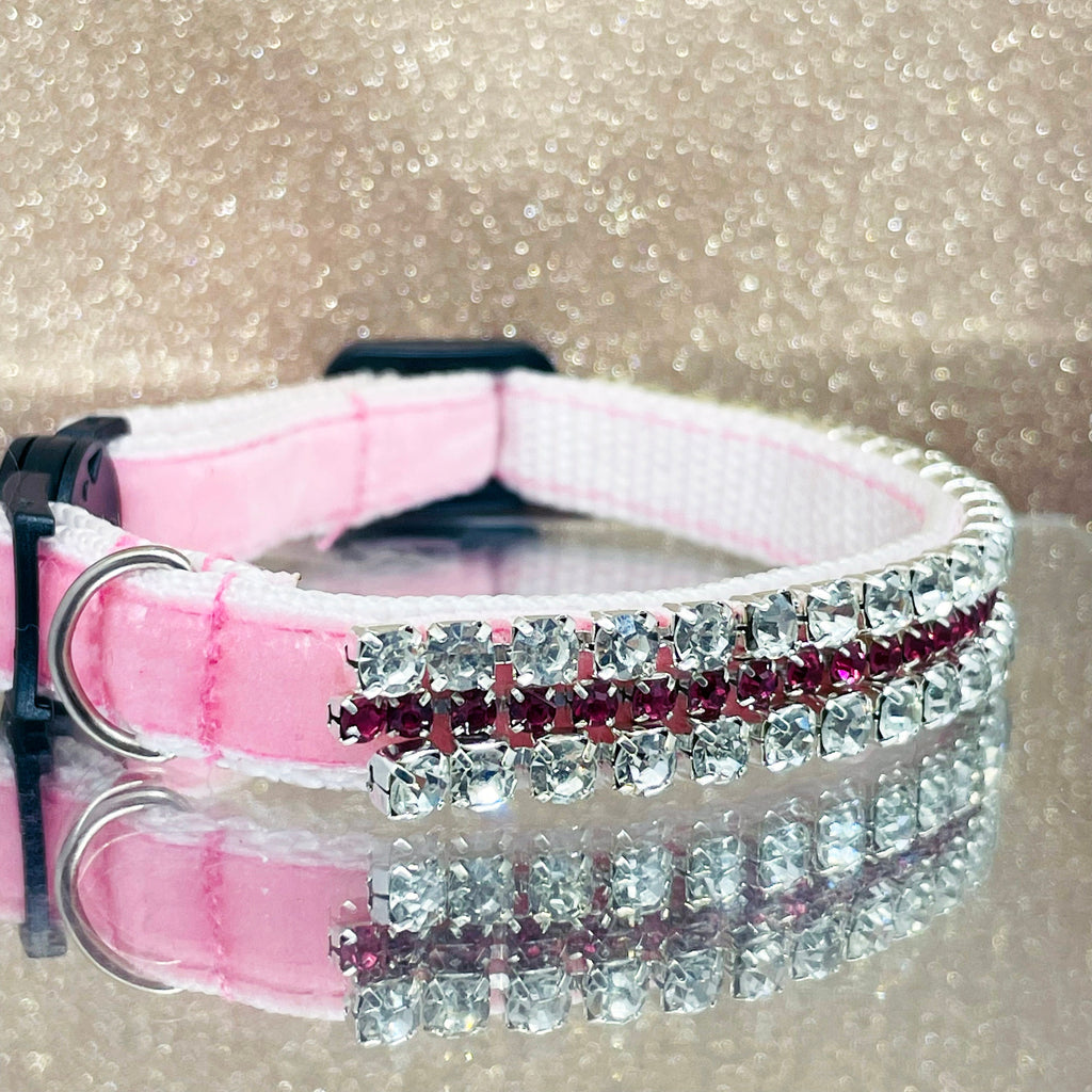 Rosa Samt Katzenhalsband mit Kristall und Glöckchen