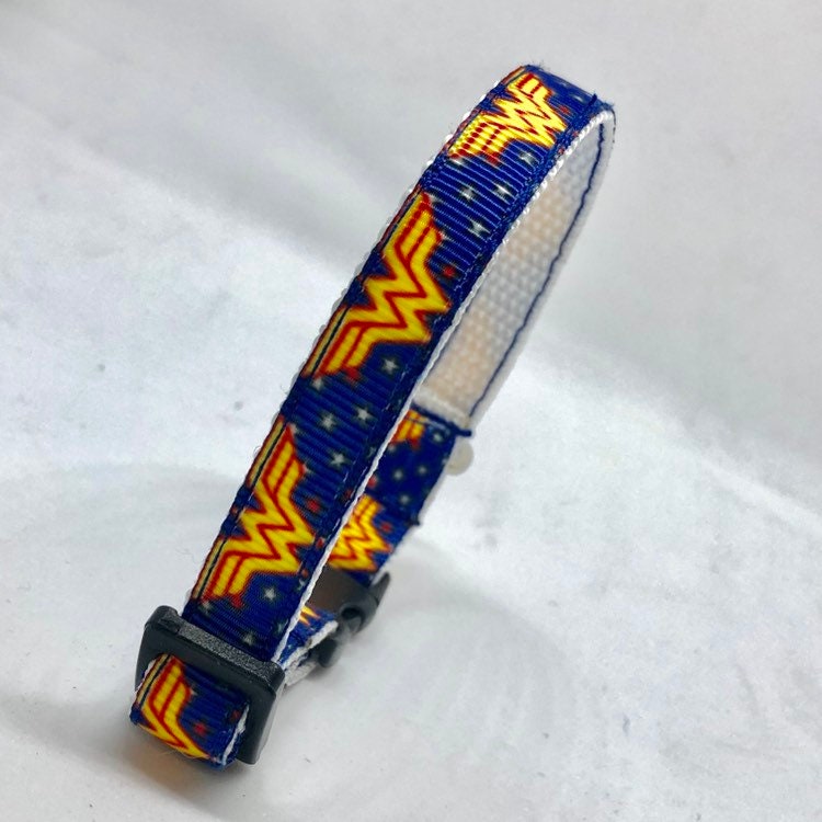 Wondercat Safety Break Away Cat Collar and Bell