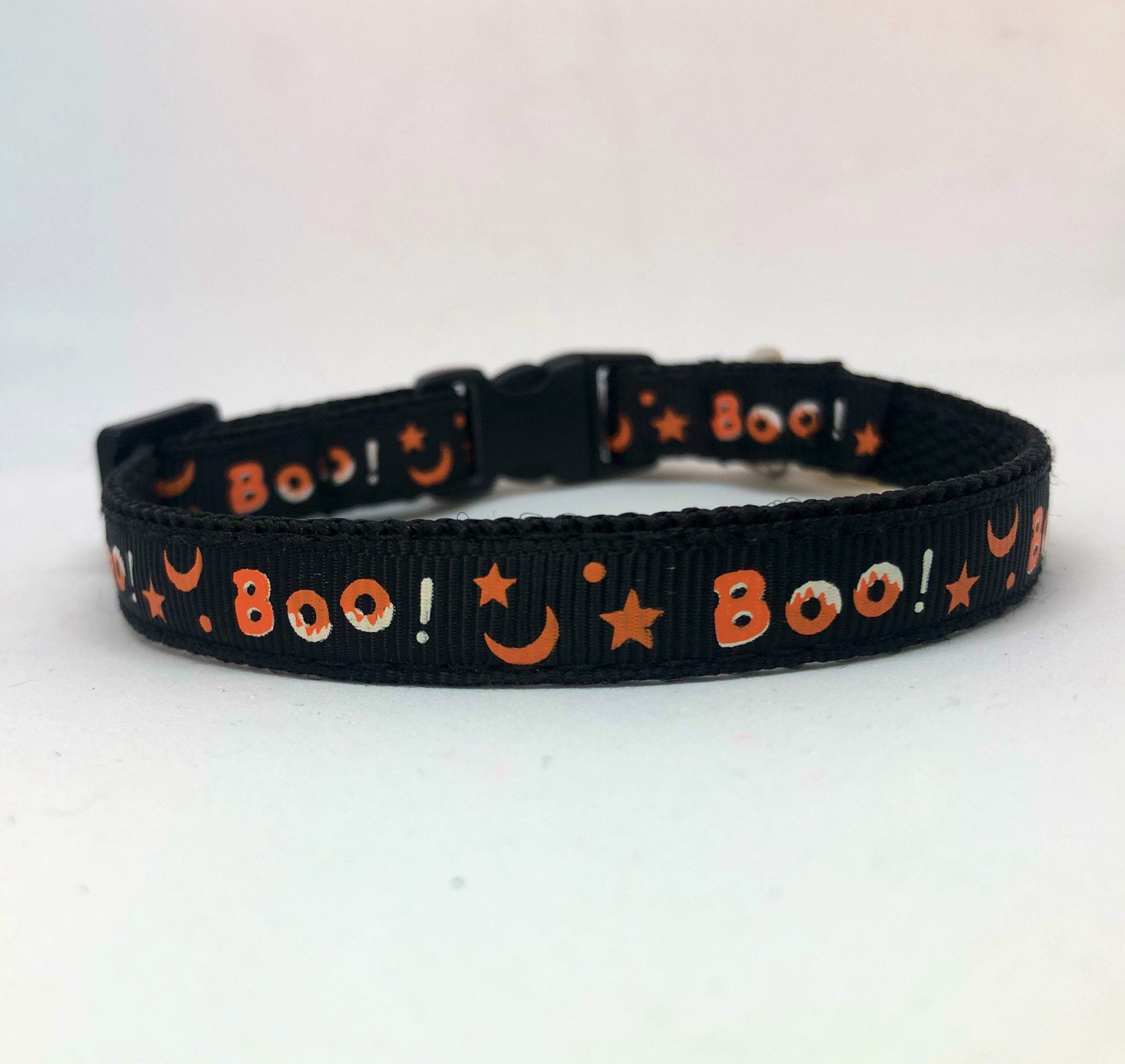 Halloween Boo Schwarzes Sicherheits-Halsband für Katzen mit Sollbruchstelle, Kürbis-Anhänger und Glöckchen
