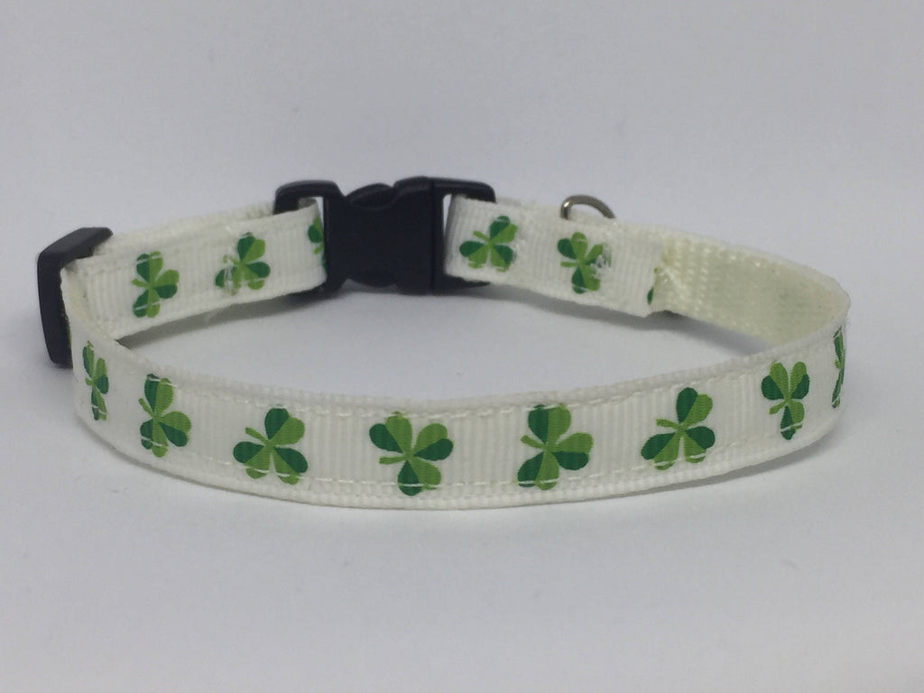 White Shamrock Cat Collar